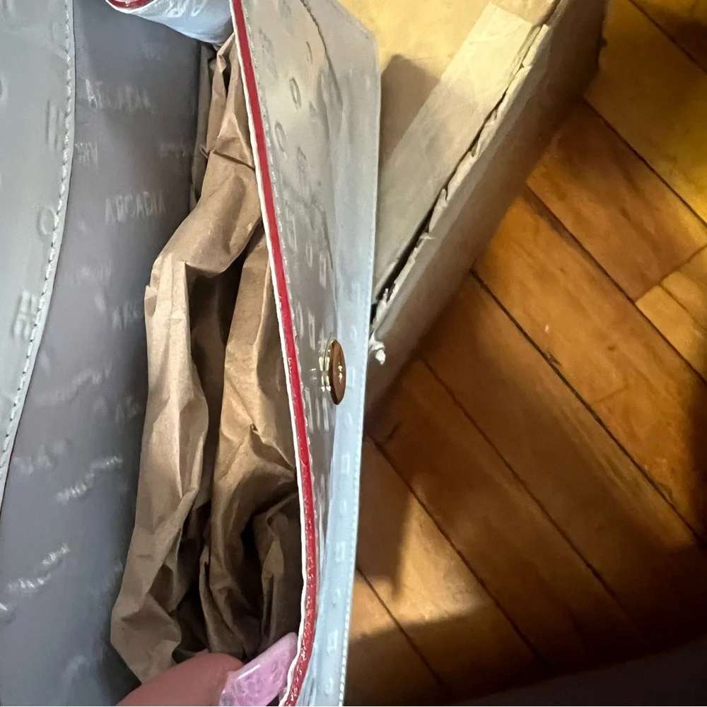 Arcadia Italian patent leather satchel bag white NWT retail $498 - Picture 14 of 16